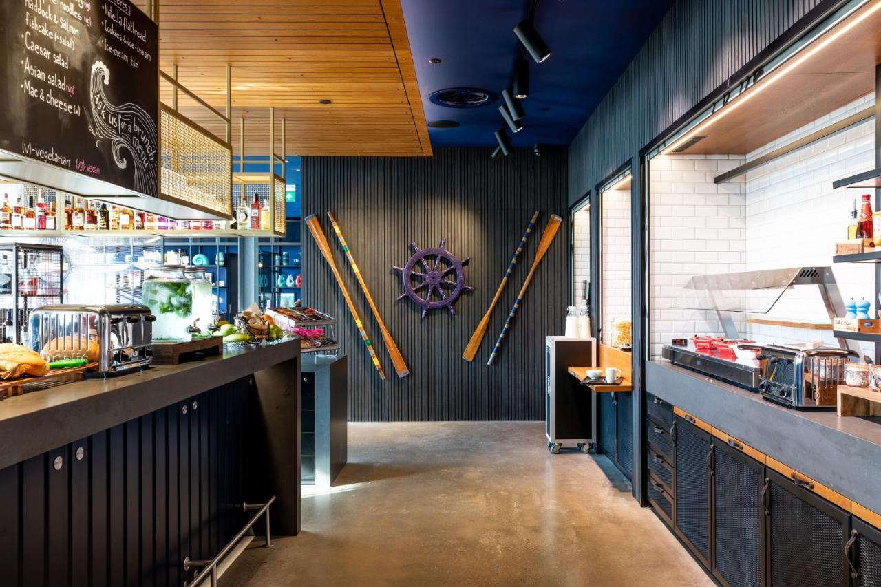 Hotel Moxy Plymouth Exterior foto